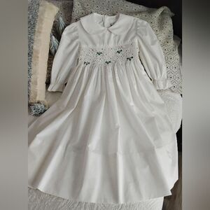 Mela Wilson Handmade Smocked Heirloom Christmas Dress Size 5